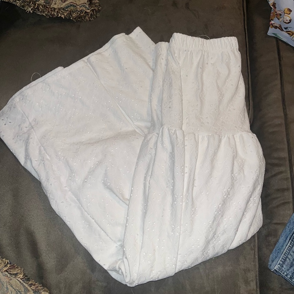 Windsor White Eyelet Skirt